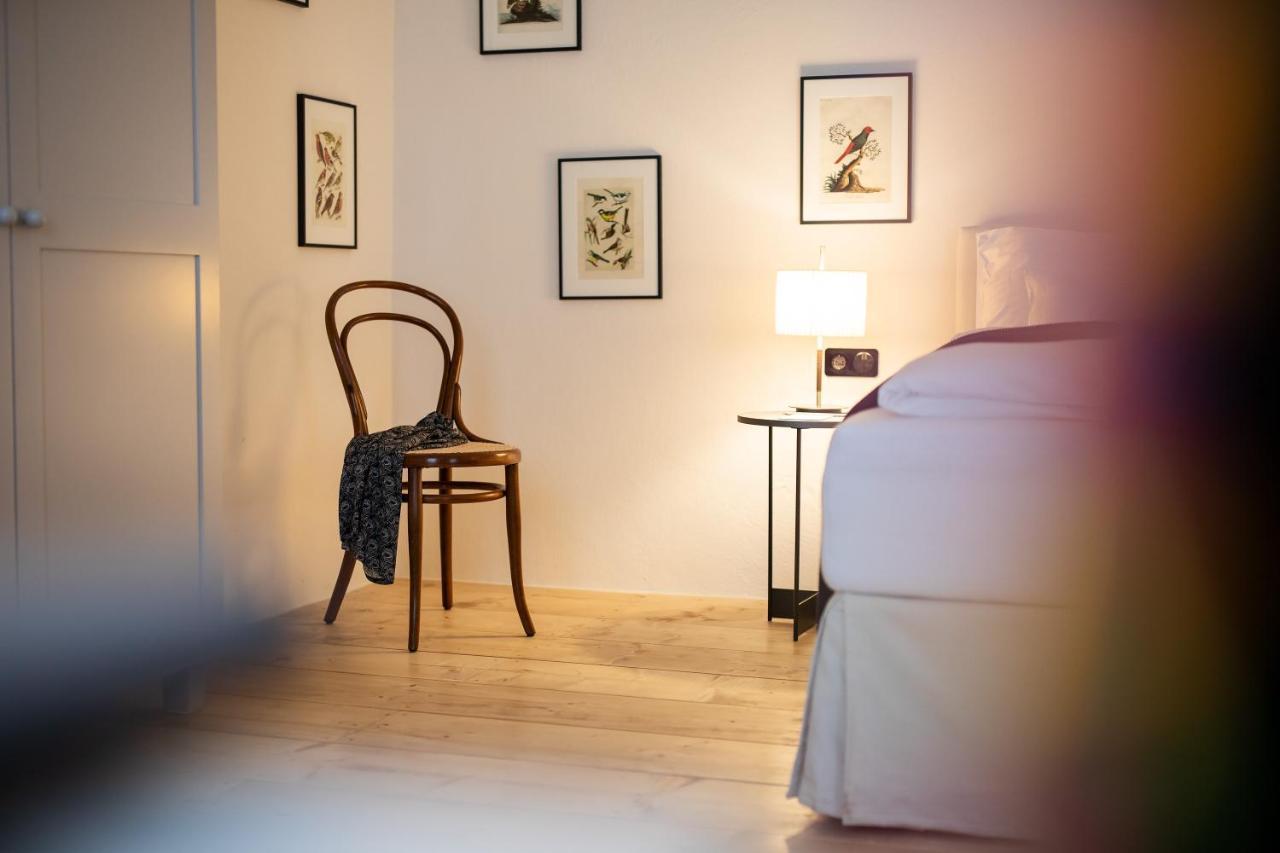 Boutique Hotel Zum Oberjaeger, Schloss Lackenbach Ngoại thất bức ảnh